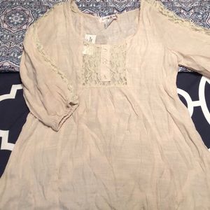 NWT 3/4 sleeve shirt